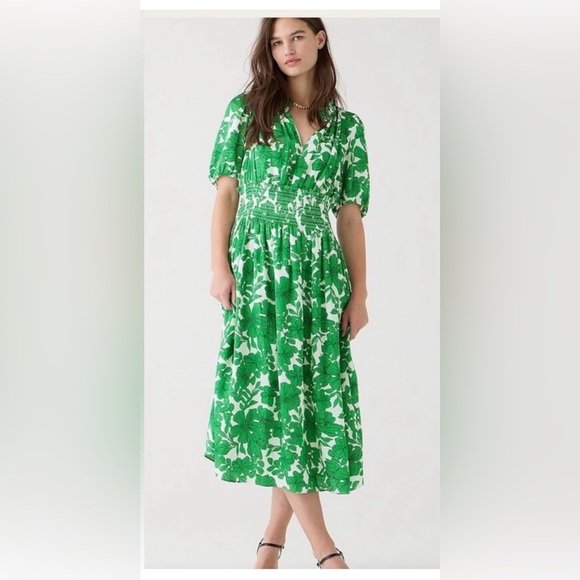 J. Crew Dresses & Skirts - JCREW Smocked Waist Greenhouse Floral Kelly Green Preppy Garden Dress sz L